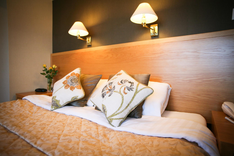 Bedroom, The Tomich Hotel, Highland