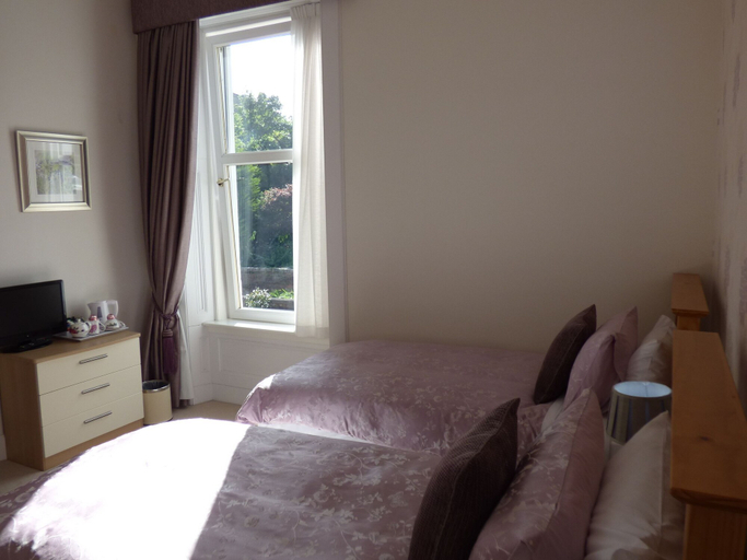Bedroom 2, Douglas Park Guest House, Argyll and Bute