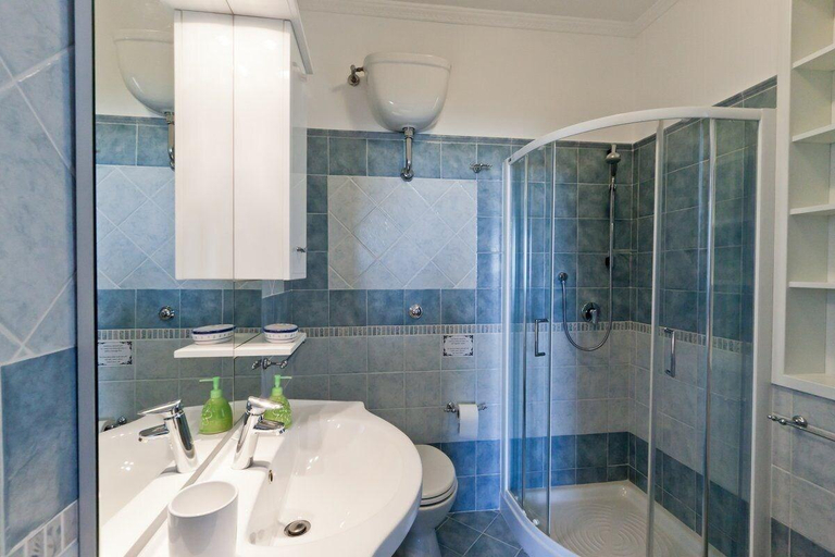 Bathroom 4, B&B La Maison De Titty & Margy, Napoli