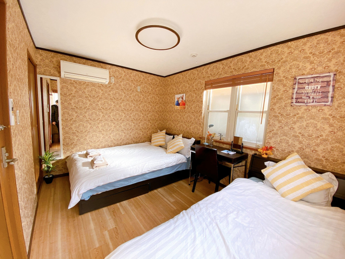 Bedroom 4, Nestle Suite Tokyo Shinokubo, Shinjuku