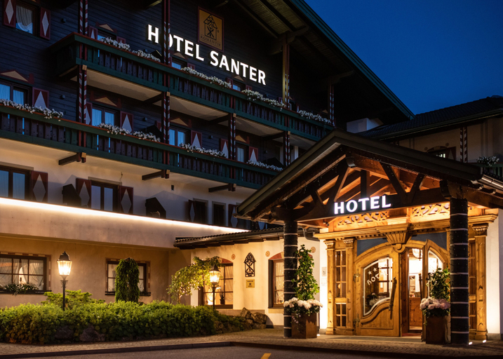 Exterior & Views 2, Romantik Hotel Santer, Bolzano
