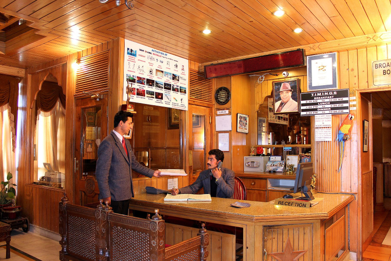 Food & Drinks 5, Snow King Retreat - The Heaven, Shimla