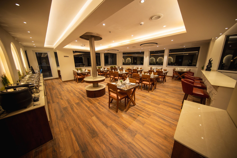 Food & Drinks 5, juSTa Grand View Resort & Spa, Manali - Centrally Heated Resort, Kullu