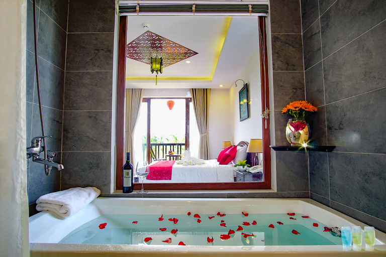 Bathroom 5, Rural Scene Villa, Da Nang