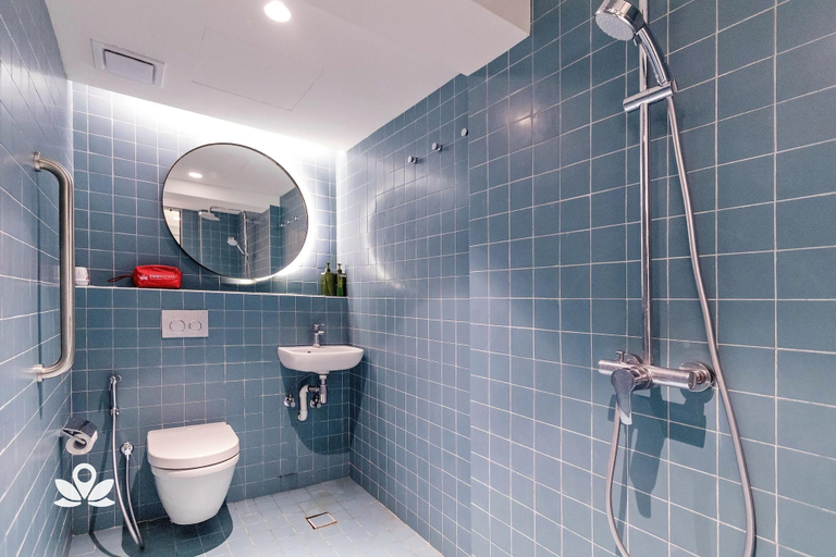 Bathroom 4, ZEN Hostel Little India - Hostel, Singapore