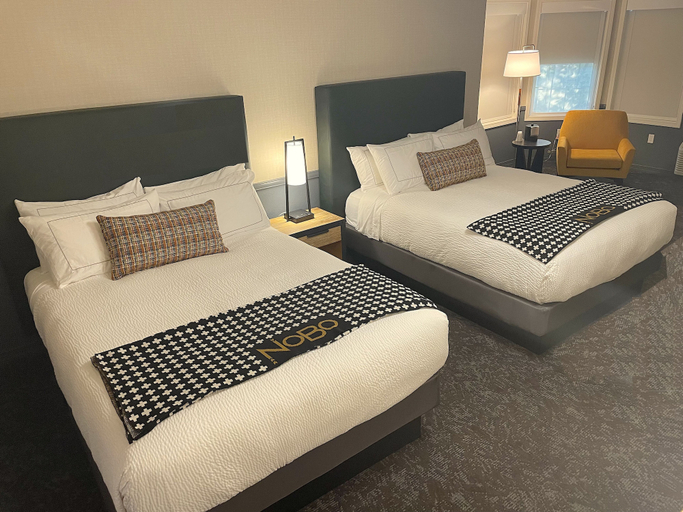 Bedroom 4, Hotel NoBo Cascade, Tapestry Collection by Hilton, Valley