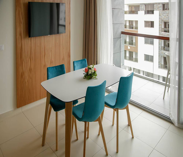 Dining Room 17