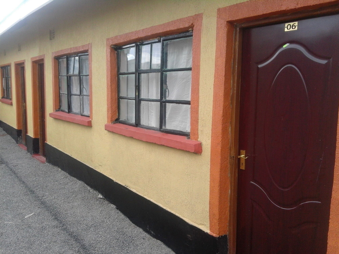 Others 4, Sleepway Cottages, Nakuru Town East