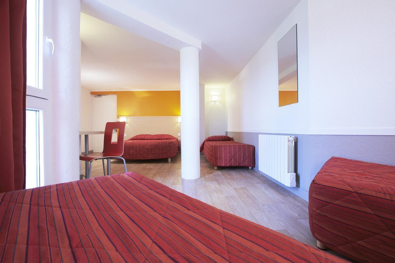Bedroom 3, Premia Re Classe Calais Centre Gare, Pas-de-Calais