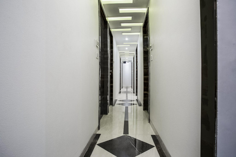 Public Area, OYO 37559 Hotel Al Haram, Mumbai City