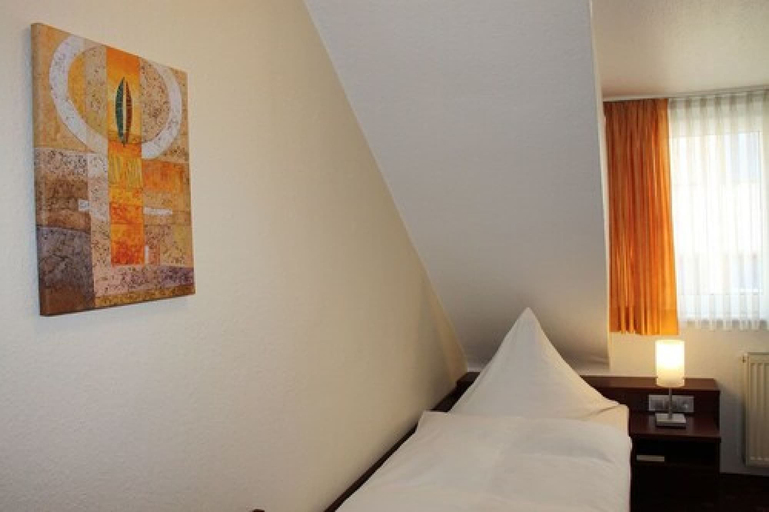 Bedroom 5, Haus Sparkuhl Hotel Garni, Region Hannover
