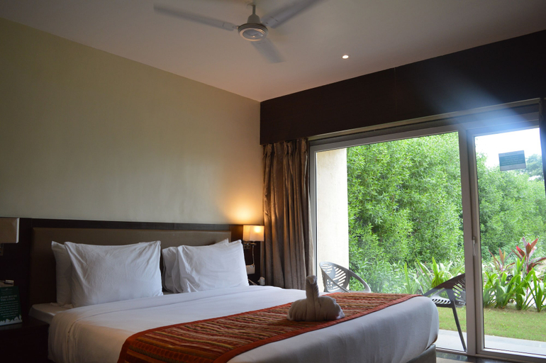 Bedroom 3, The Fern Sardar Sarovar Resort, Series by Marriott, Narmada