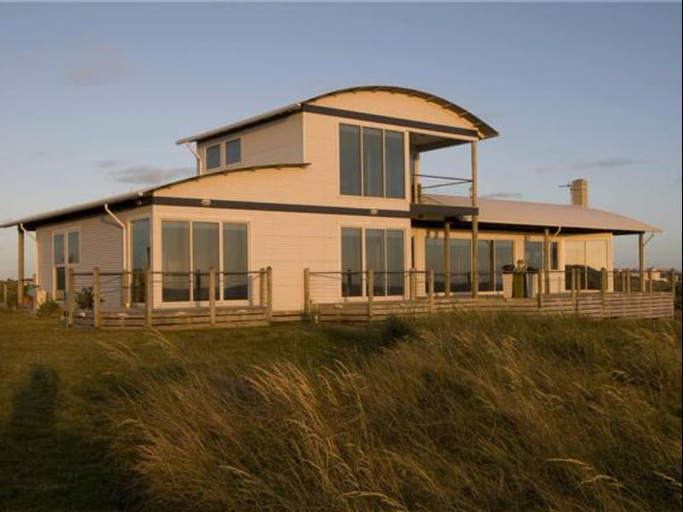 Wytonia Beachfront Accommodation, Moyne - South