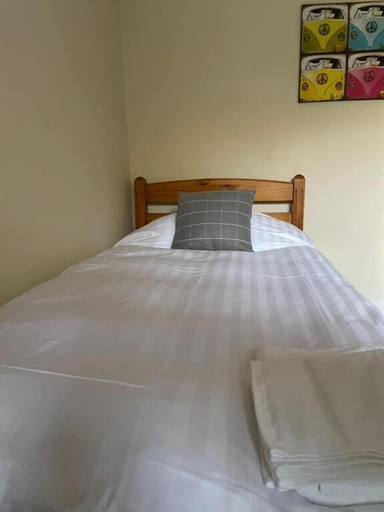 Bedroom 5, Taynuilt Guest House, Argyll and Bute