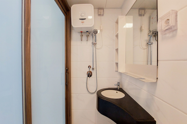 Bedroom 4, Warm And Cozy Studio Room At Sky House Bsd Apartment, South Tangerang