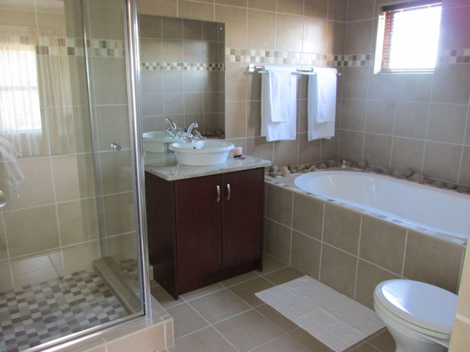 Bathroom 4, Karoo Sun Boutique Guest House, Eden