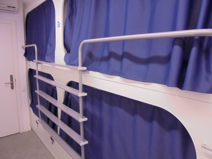 Bedroom 3, Dream Cube Hostel, Barcelona