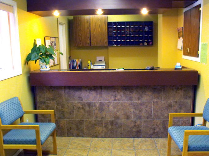 Public Area 3, Canadas Best Value Inn Mile 0, Squamish-Lillooet