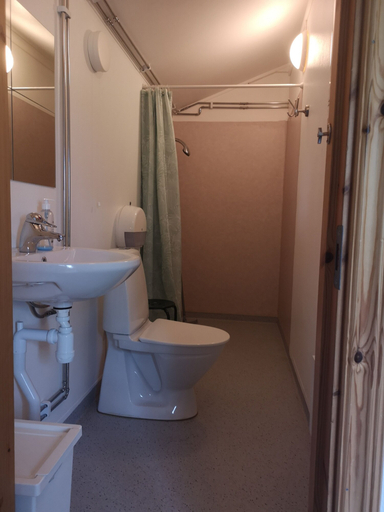 Bathroom, Älgparkens Stugby, Ockelbo