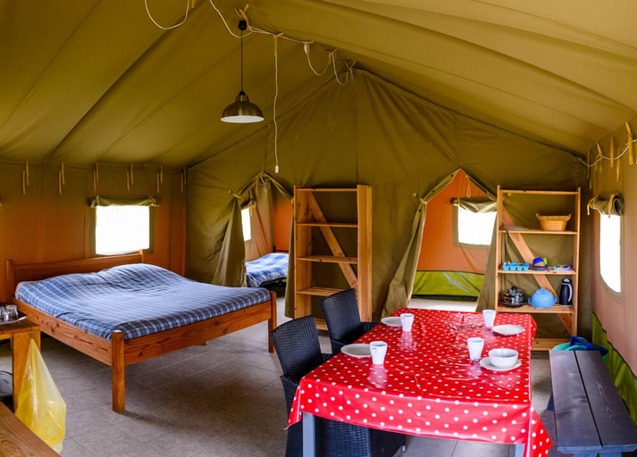 Bedroom 3, Camping Parc de la Brenne, Indre