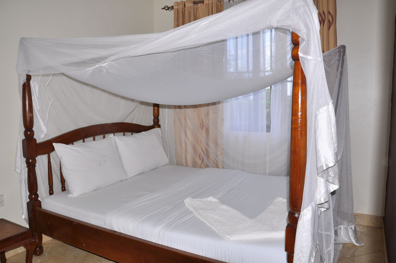 Bedroom 2, Kavumba Recreation Center, Busiiro