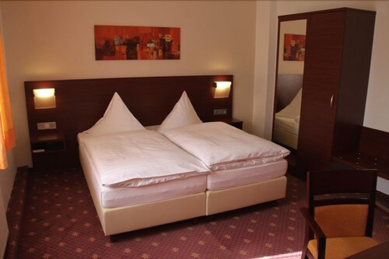 Bedroom 4, Haus Sparkuhl Hotel Garni, Region Hannover
