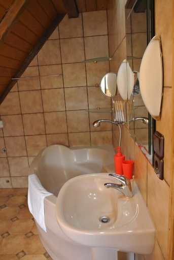 Bathroom, EverySky Kowary Wojska Polskiego, Jelenia Góra