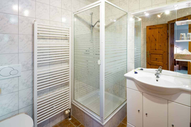 Bathroom 5, Landhotel Gut Wildberg, Meißen