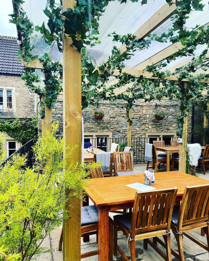Food & Drinks 4, The Cross Keys, Somerset