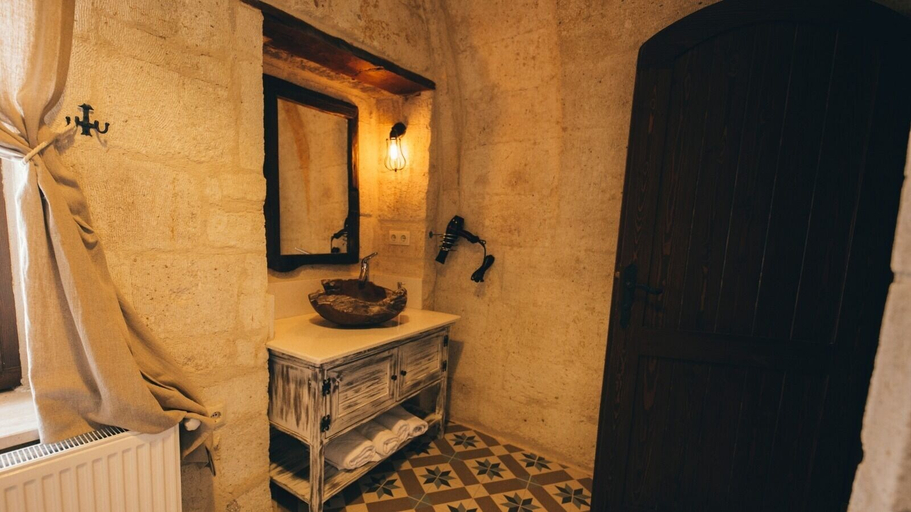 Bathroom 5, Cappadocia Old Houses, Ürgüp