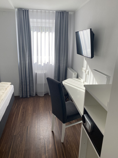 Bedroom 4, Mirage City Hotel Stuttgart, Stuttgart
