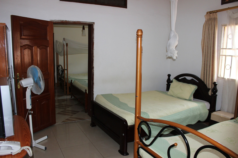 Bedroom 4, Anderita Beach Hotel, Entebbe
