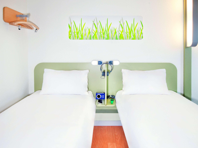 Bedroom 4, ibis budget Augsburg Gersthofen, Augsburg