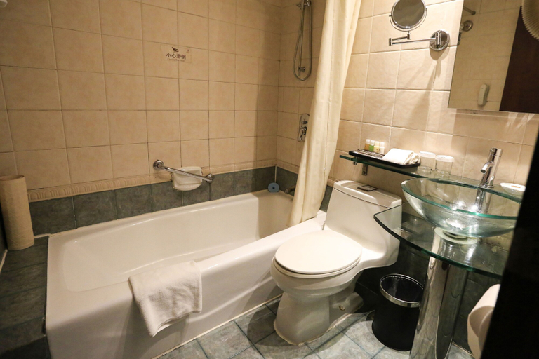 Bathroom 3, Bell Tower Hotel Xian, Xi'an