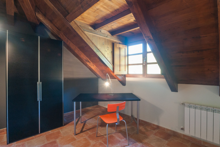 Others 5, Palacio de Rosa Mar, Asturias