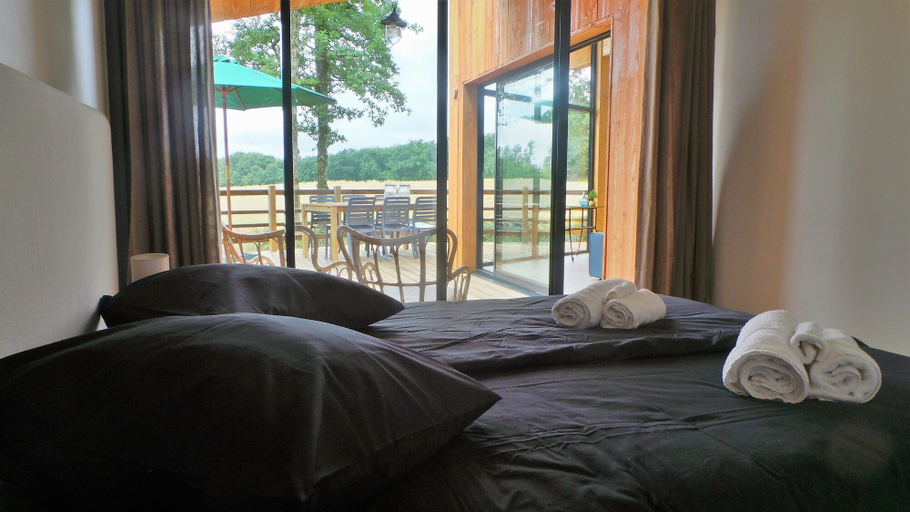 Bedroom, Club Les Ormes, Lot-et-Garonne