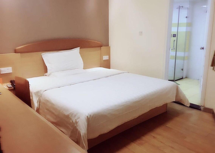 Bedroom 4, 7 Days Inn Wuhan Hankou Jiangtan Jianghan Road Digital Port, Wuhan