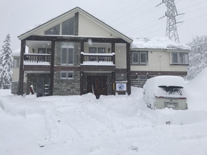 Exterior & Views 2, Legend Inn Myoko, Myōkō