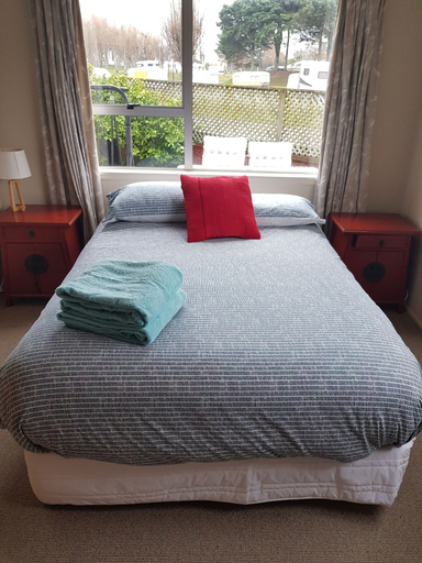 Bedroom 2, Seaside Tahuna, Nelson