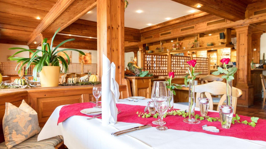 Food & Drinks 5, Heuboden Hotel Heu.Loft Freiburg, Breisgau-Hochschwarzwald