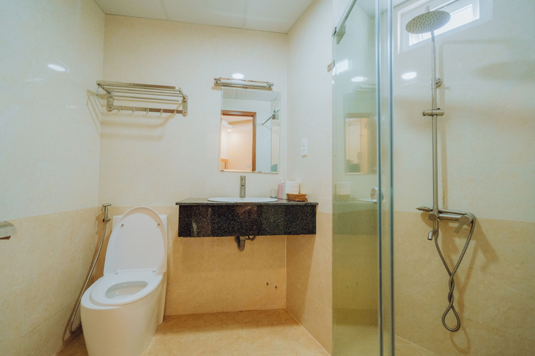 Bathroom, Minh Long Hotel Dalat, Đà Lạt