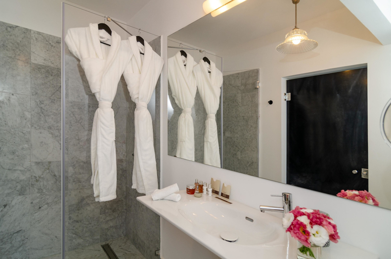 Bathroom 5, Lear Sense - Experience Luxury Hotel