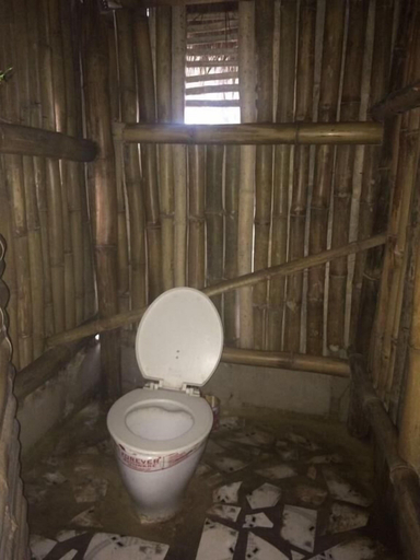 Bathroom, Natural Bamboo Village, Cape Coast