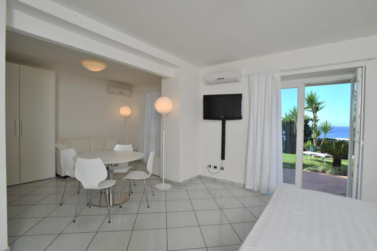 Bedroom 3, Villa Grachira, Sassari