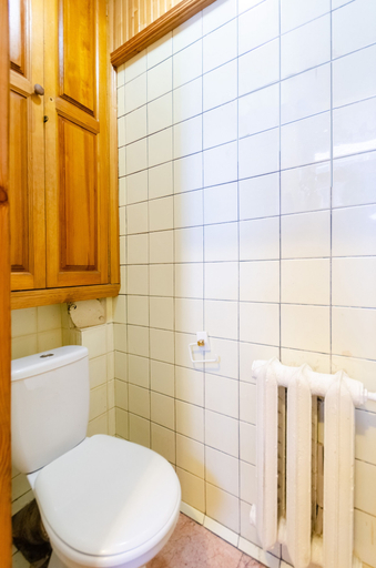 Bathroom 3, Sun City Hostel 2, Holosiïvs'kyi