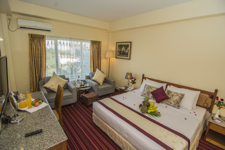 Bedroom 3, Reno Hotel, Yangon