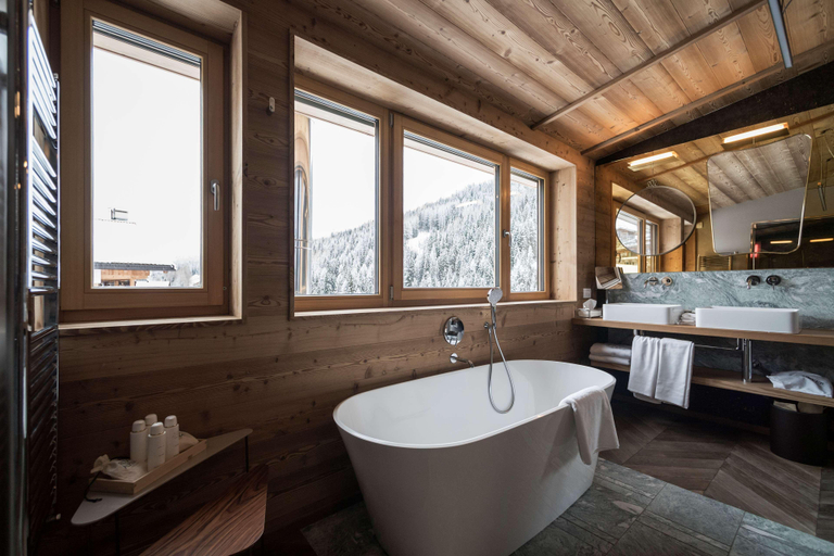 Bathroom 4, Hotel Rosa Alpina, Trento