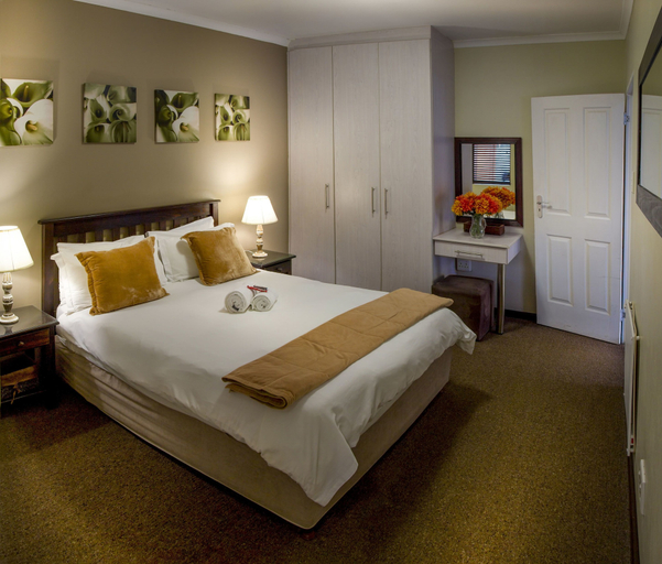 Bedroom 4, Lalapanzi Guest Lodge, Nelson Mandela Bay