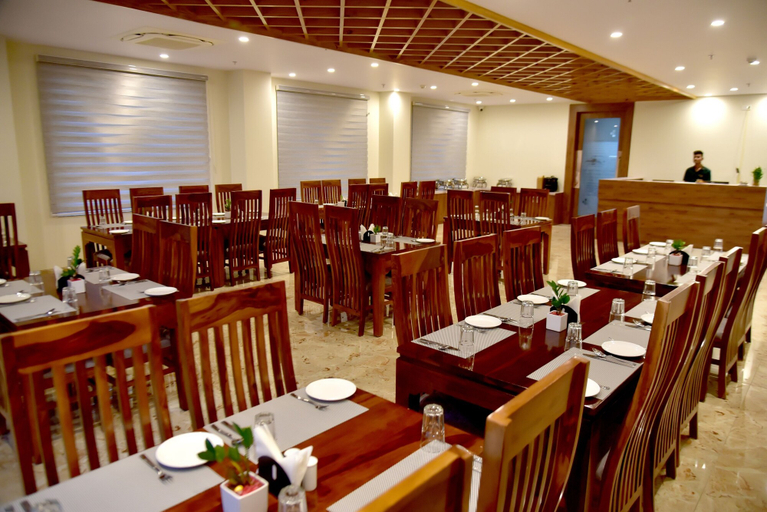 Food & Drinks 4, Hotel Aarna Premier, Jaipur