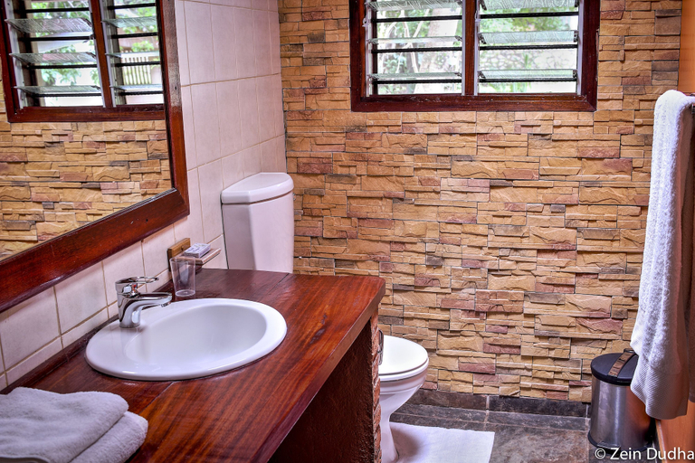 Bathroom 4, Villa 33, Blantyre City